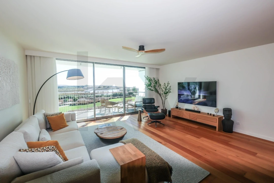 Apartamento T3 para Venda em Armação de Pera Foto 4