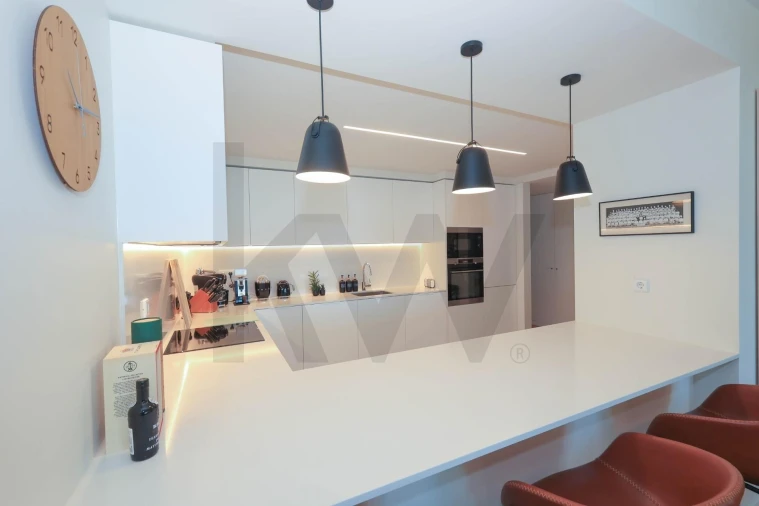 Apartamento T3 para Venda em Armação de Pera Foto 7
