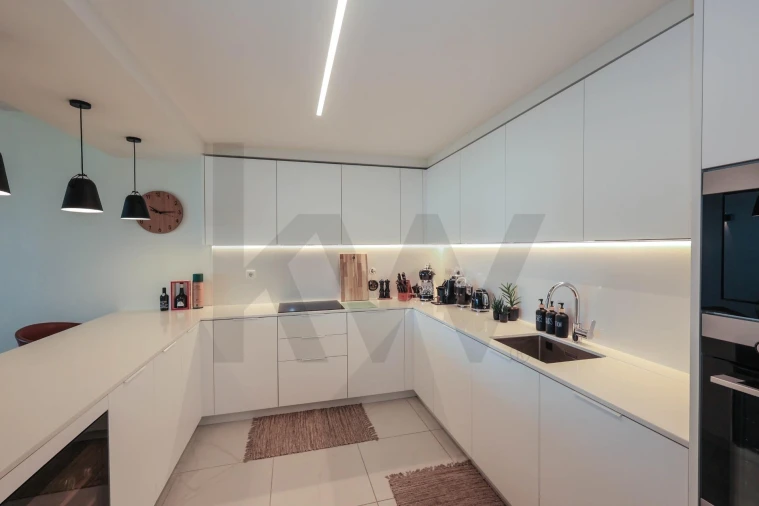 Apartamento T3 para Venda em Armação de Pera Foto 11