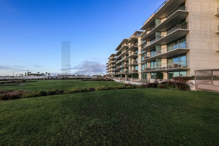 Apartamento T3 para Venda em Armação de Pera Foto 33