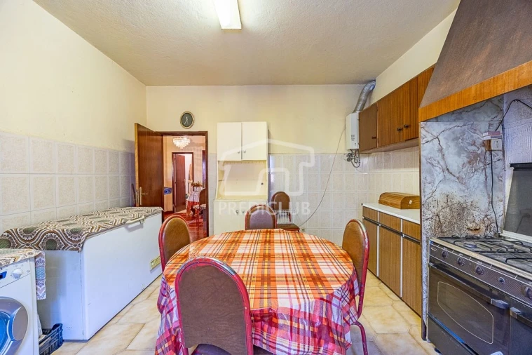 Moradia T2 para Venda em São Gonçalo Foto 3