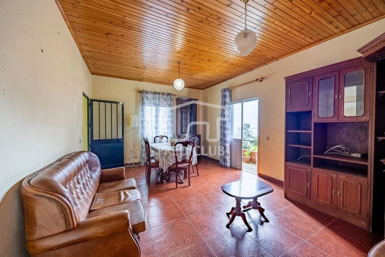 Moradia T2 para Venda em São Gonçalo Foto 9