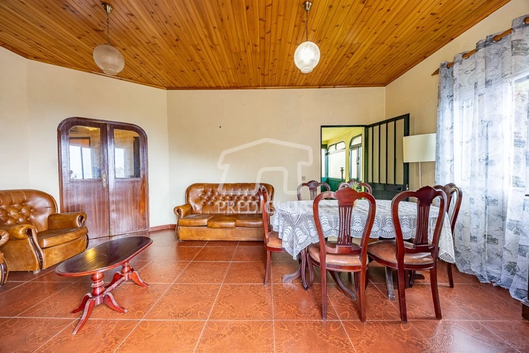 Moradia T2 para Venda em São Gonçalo Foto 13