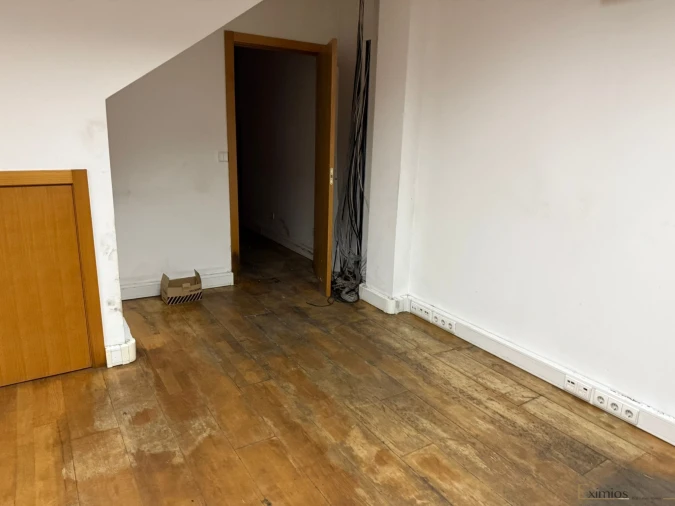 Armazém para Venda em Chorente, Góios, Courel, Pedra Furada e Gueral Foto 26