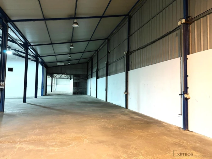 Armazém para Venda em Chorente, Góios, Courel, Pedra Furada e Gueral Foto 11