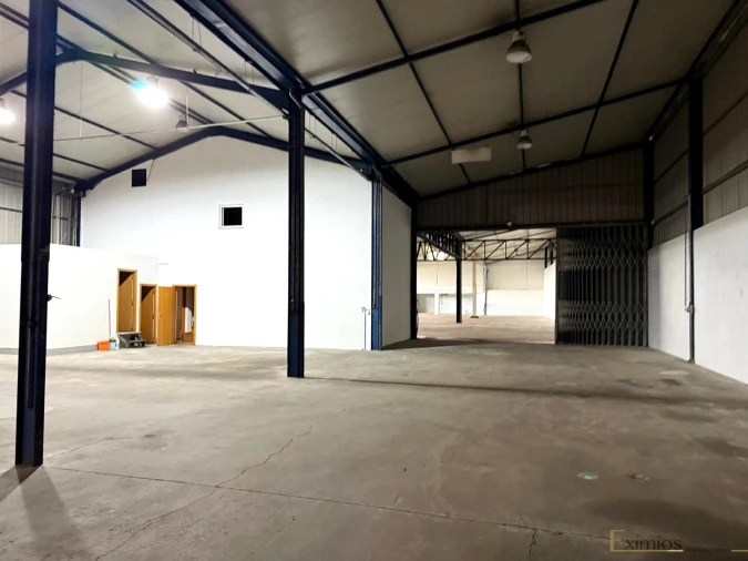 Armazém para Venda em Chorente, Góios, Courel, Pedra Furada e Gueral Foto 12