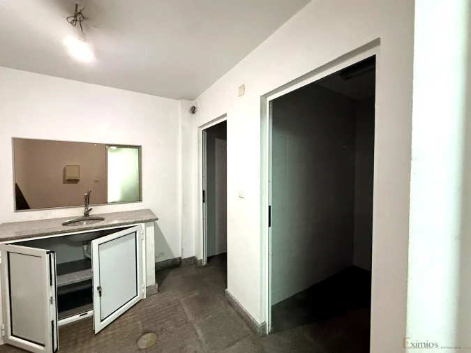 Armazém para Venda em Chorente, Góios, Courel, Pedra Furada e Gueral Foto 20