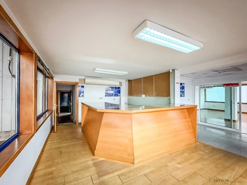 Armazém para Venda em Chorente, Góios, Courel, Pedra Furada e Gueral Foto 22