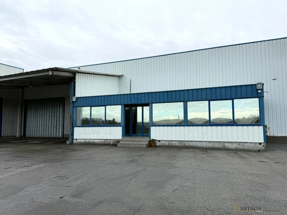 Armazém para Venda em Chorente, Góios, Courel, Pedra Furada e Gueral Foto 2
