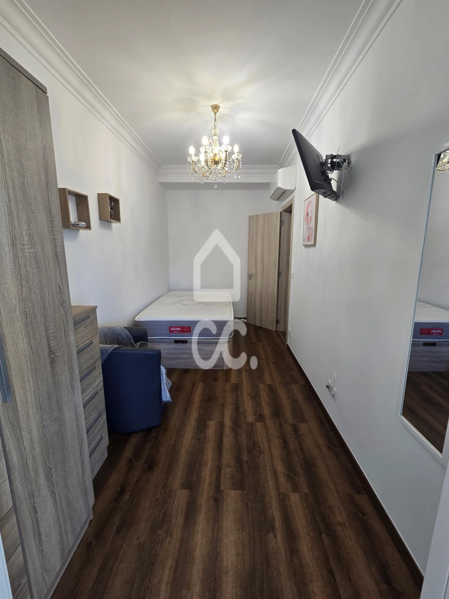Apartamento T2 para Venda em Odivelas Foto 11