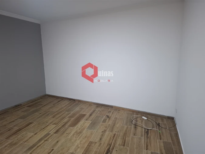 Moradia T2 para Arrendamento em Sabugal e Aldeia de Santo António Foto 17