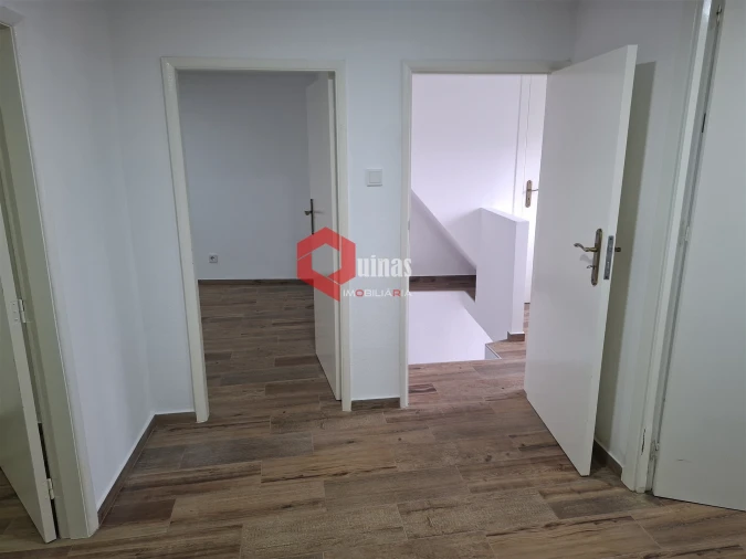 Moradia T2 para Arrendamento em Sabugal e Aldeia de Santo António Foto 11