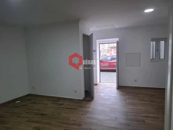 Moradia T2 para Arrendamento em Sabugal e Aldeia de Santo António Foto 20