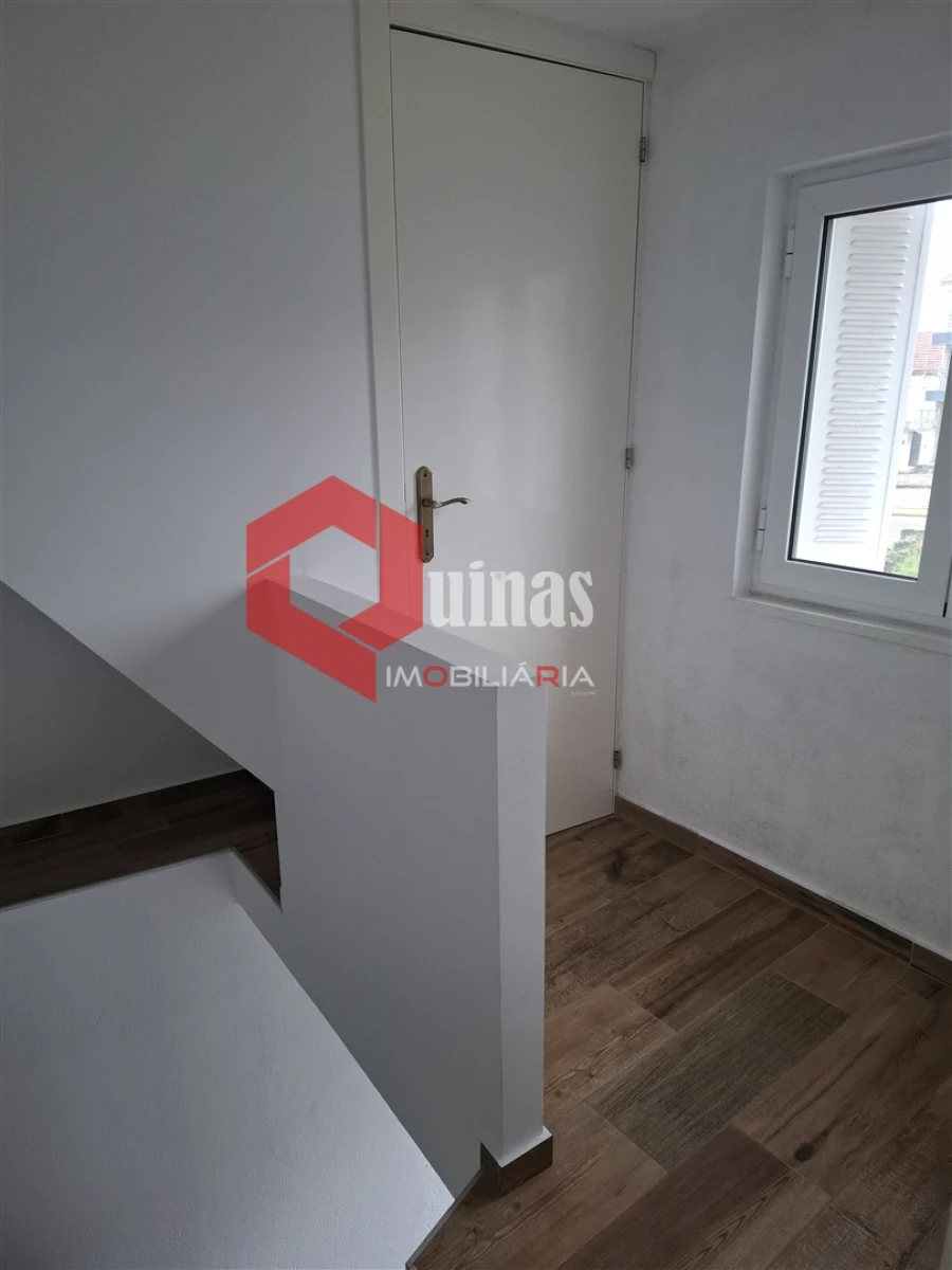 Moradia T2 para Arrendamento em Sabugal e Aldeia de Santo António Foto 15