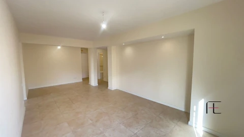 Apartamento T2 para Venda em Algueirão-Mem Martins