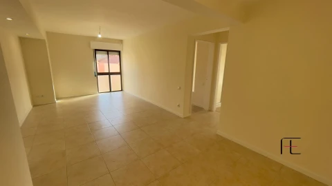 Apartamento T2 para Venda em Algueirão-Mem Martins