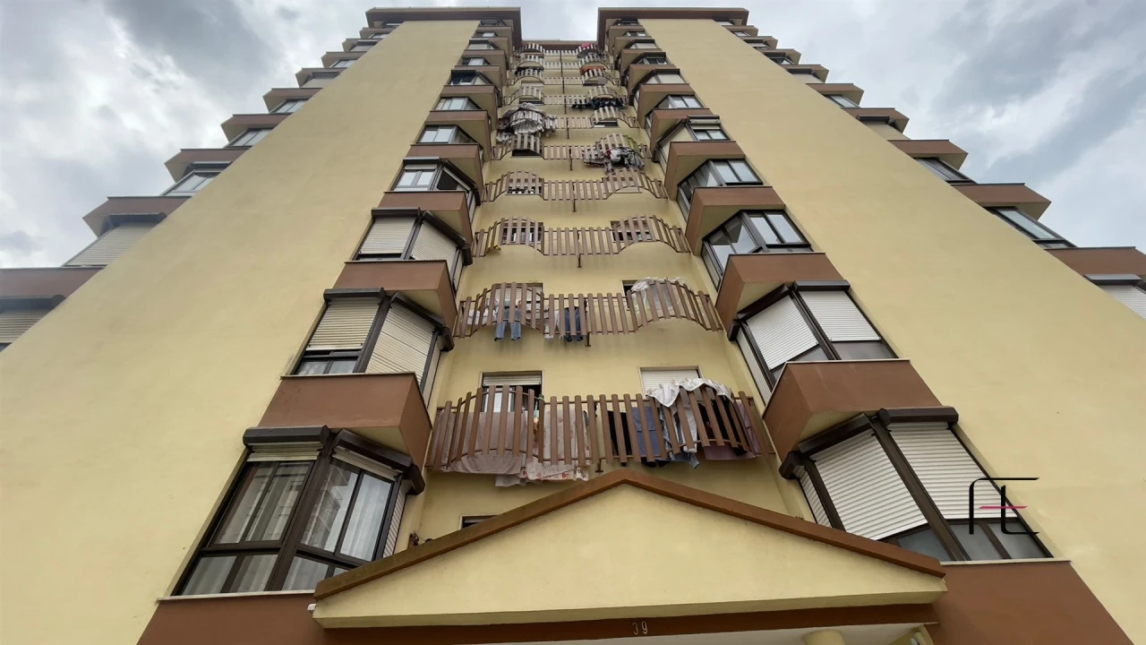 Apartamento T2 para Venda em Algueirão-Mem Martins Foto 33