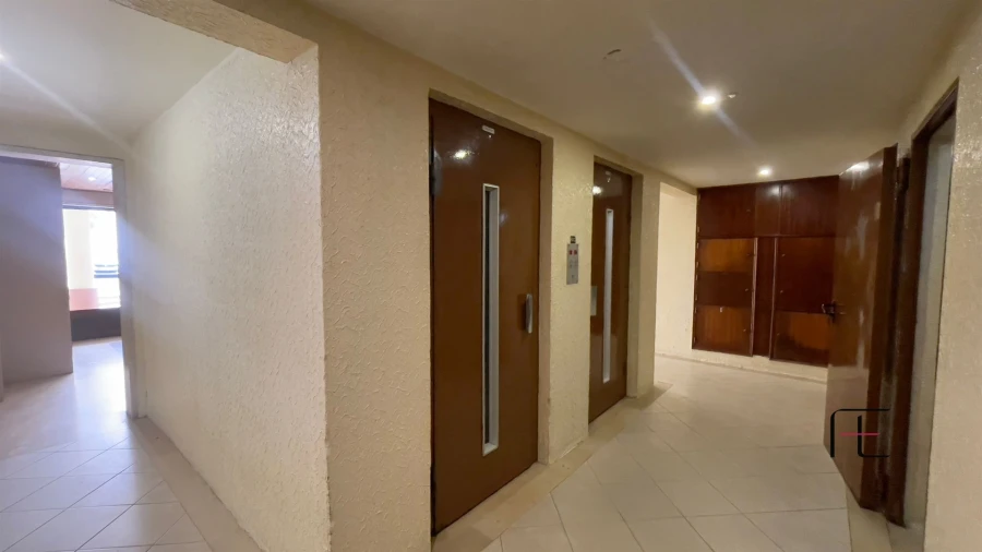 Apartamento T2 para Venda em Algueirão-Mem Martins Foto 34