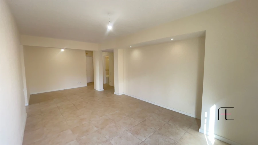 Apartamento T2 para Venda em Algueirão-Mem Martins Foto 11