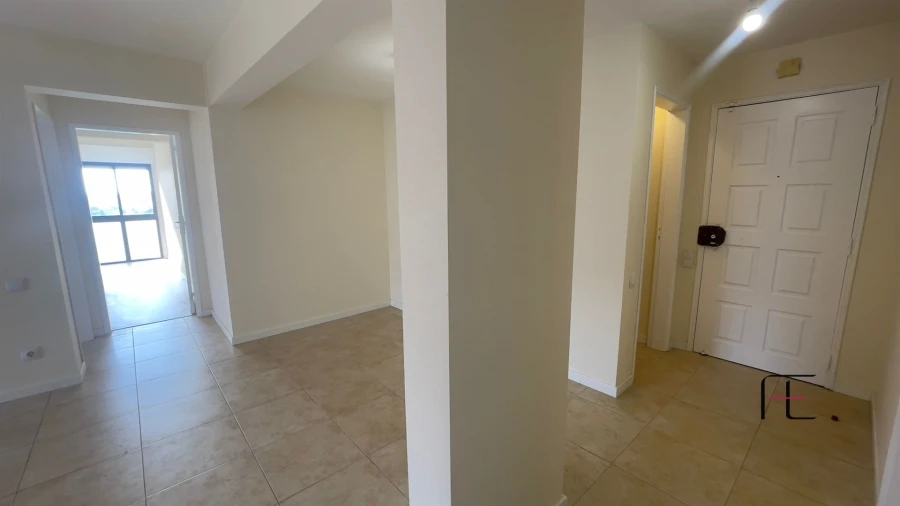 Apartamento T2 para Venda em Algueirão-Mem Martins Foto 12