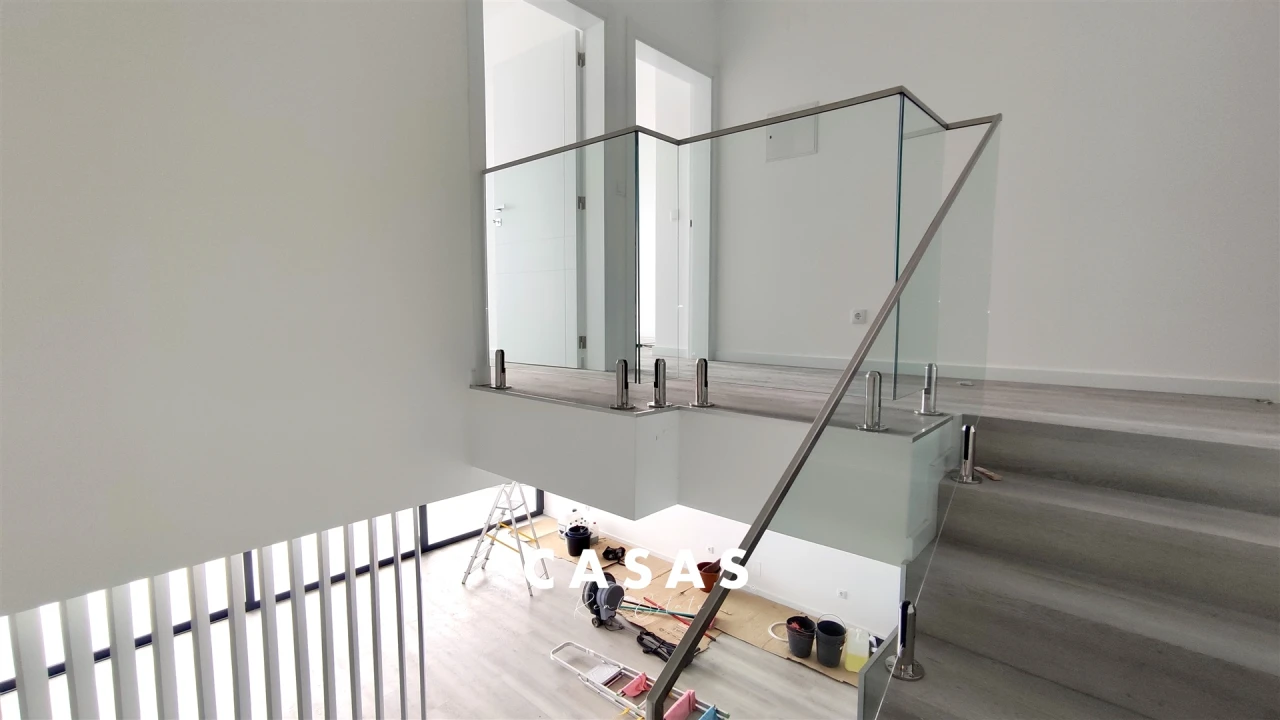 Moradia T3 para Venda em Santo Antonio Foto 8