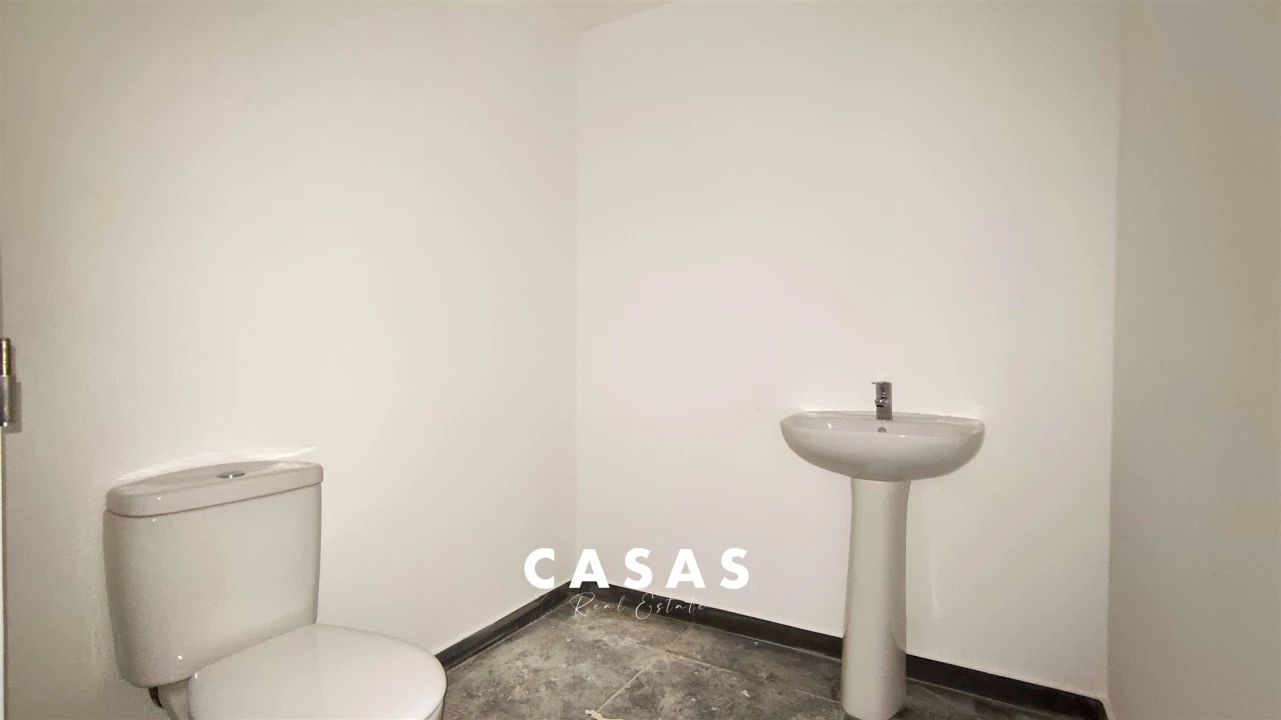 Moradia T3 para Venda em Santo Antonio Foto 26