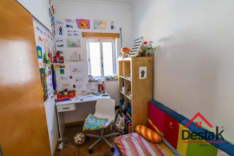 Moradia T4 para Venda em Santos Evos Foto 25