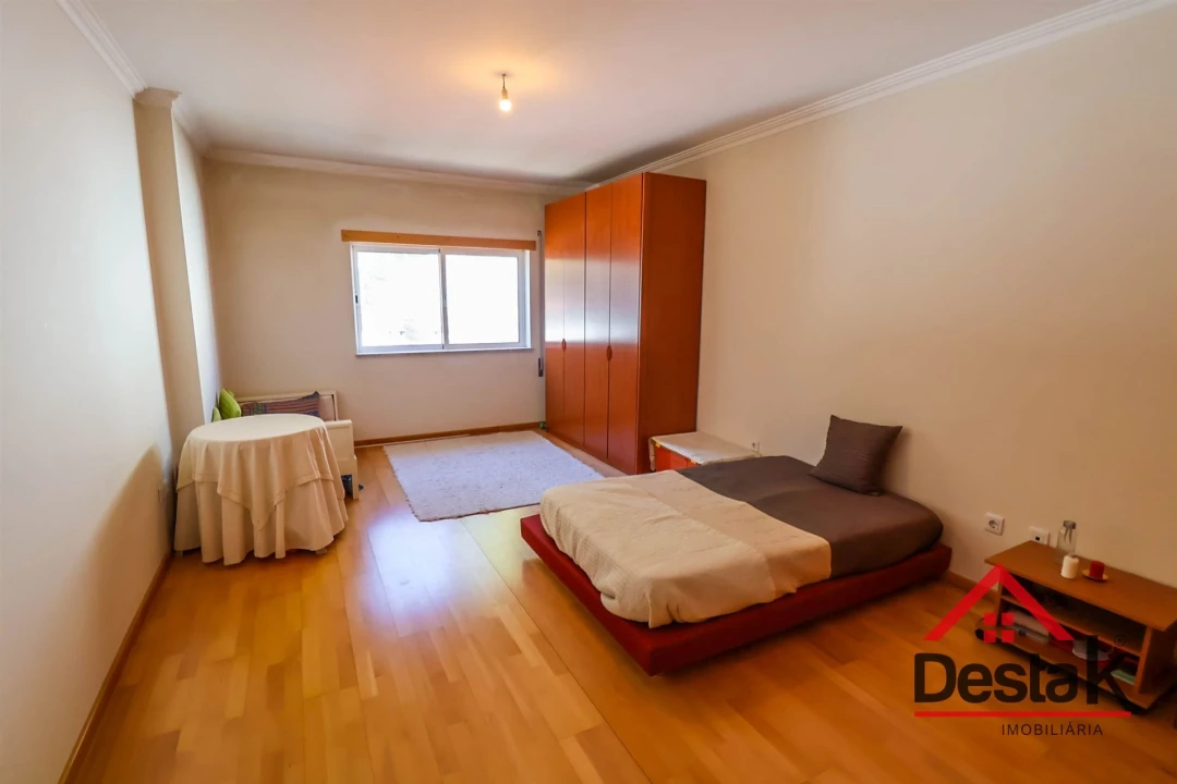 Moradia T4 para Venda em Santos Evos Foto 14