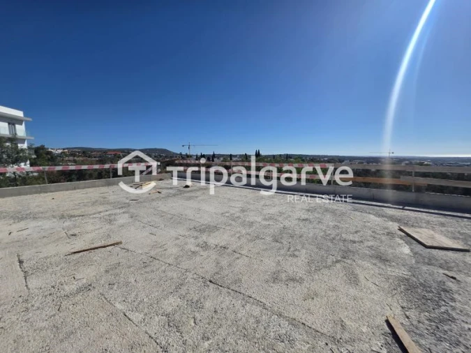 Moradia T5 para Venda em Loule (São Sebastião) Foto 17