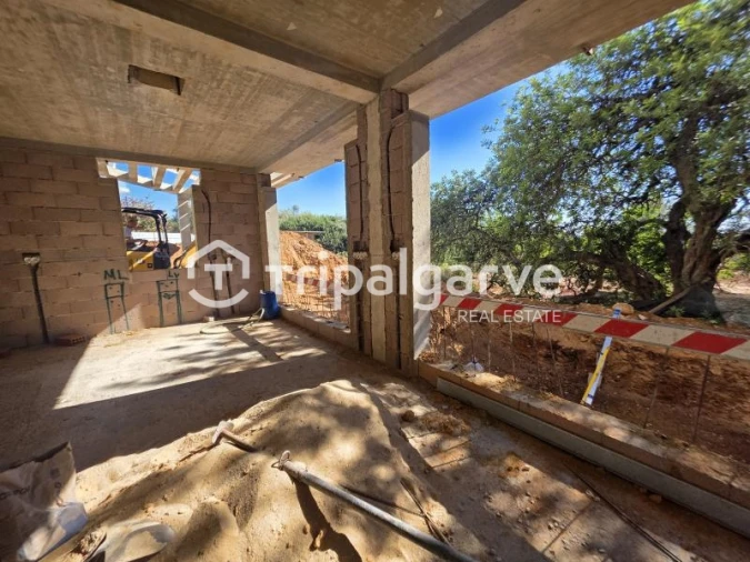 Moradia T5 para Venda em Loule (São Sebastião) Foto 18