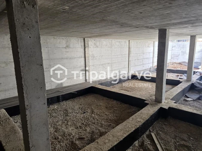 Moradia T5 para Venda em Loule (São Sebastião) Foto 21