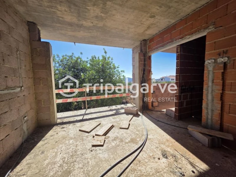 Moradia T5 para Venda em Loule (São Sebastião) Foto 13