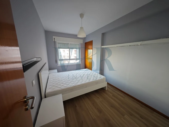 Apartamento T2 para Venda em São Vitor (Braga) Foto 8