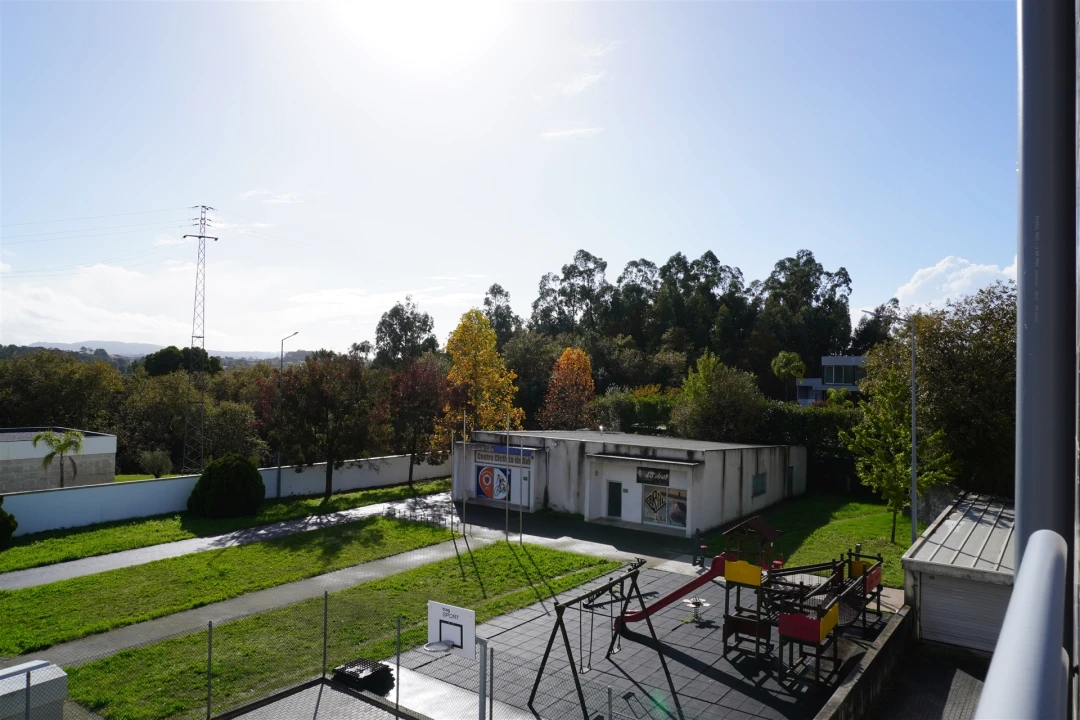 Apartamento T3 para Venda em Avidos e Lagoa Foto 35
