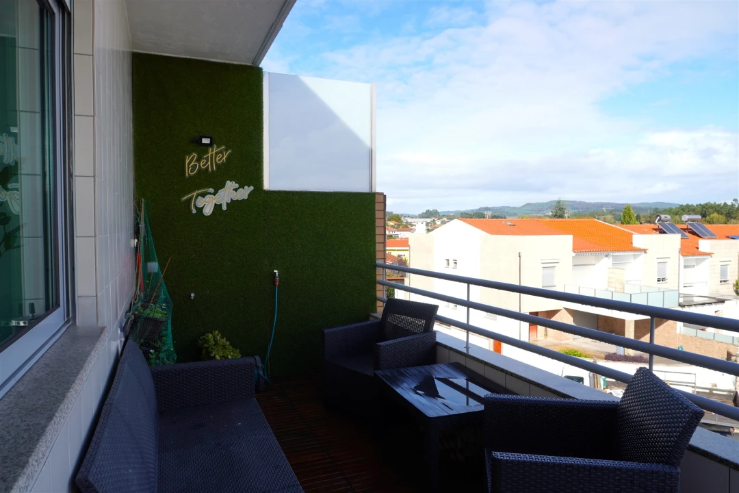 Apartamento T3 para Venda em Avidos e Lagoa Foto 2