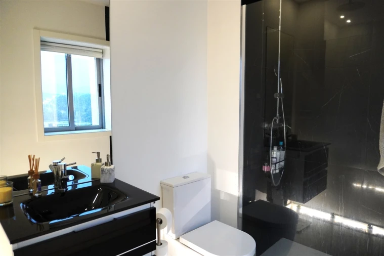 Apartamento T3 para Venda em Avidos e Lagoa Foto 18