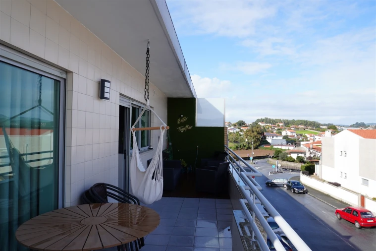 Apartamento T3 para Venda em Avidos e Lagoa Foto 1