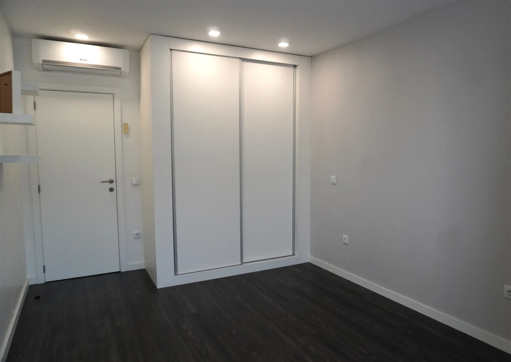 Apartamento T3 para Venda em Avidos e Lagoa Foto 29