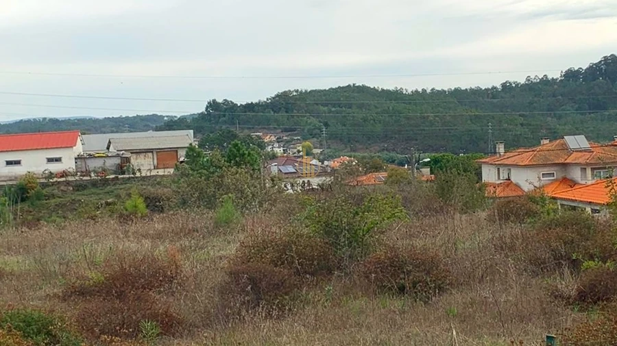 Terreno para Venda em Abraveses