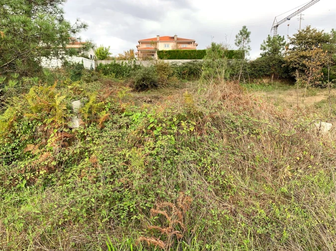 Terreno para Venda em Abraveses Foto 2