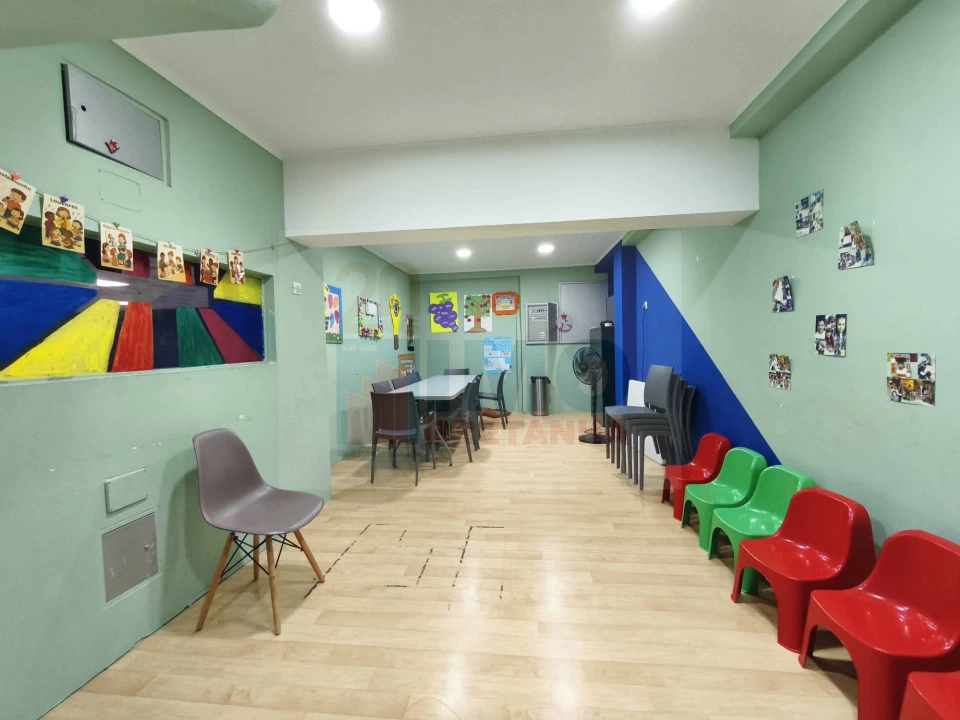 Loja para Venda em Santo Antonio dos Olivais Foto 8