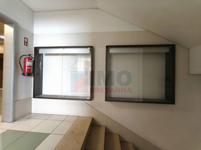 Loja para Venda em Santo Antonio dos Olivais Foto 10