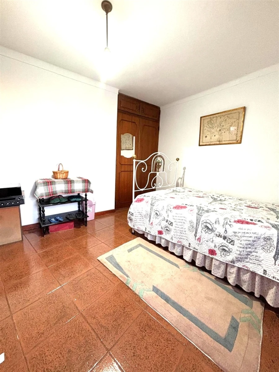 Moradia T2 para Venda em Gouveia (São Pedro e São Julião) Foto 3