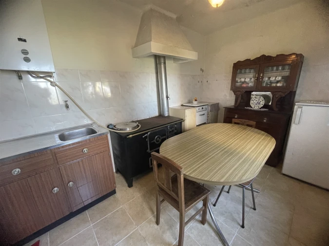 Apartamento T2 para Venda em Gouveia (São Pedro e São Julião) Foto 2