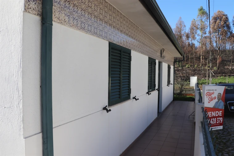 Moradia T3 para Venda em Lustosa e Barrosas (Santo Estêvão) Foto 5