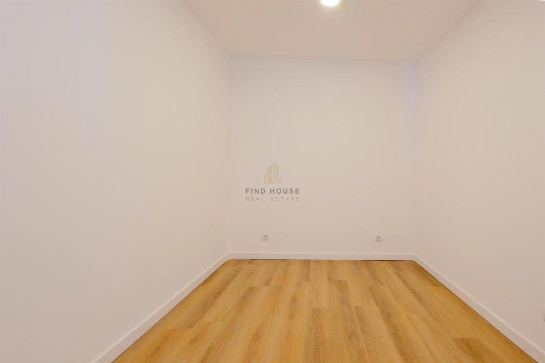 Moradia T2 para Venda em Paranhos Foto 16