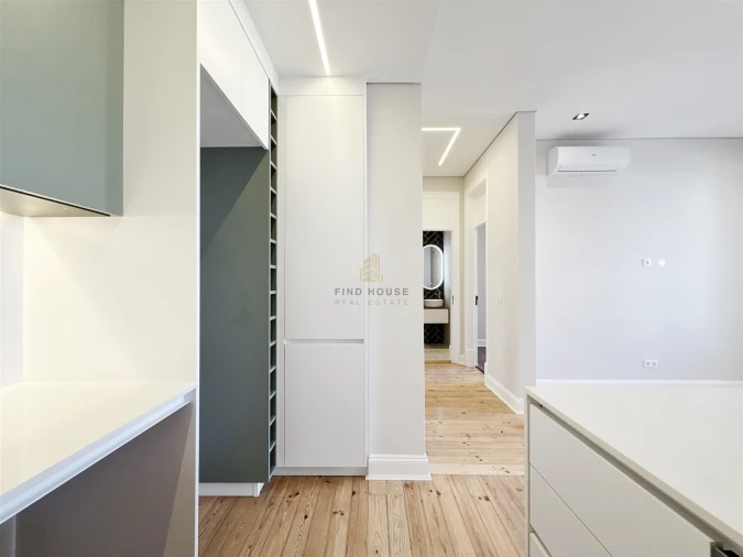 Apartamento T3 para Venda em Areeiro Foto 9