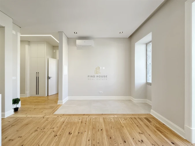 Apartamento T3 para Venda em Areeiro Foto 10