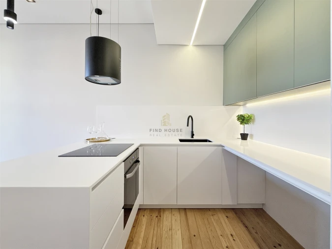 Apartamento T3 para Venda em Areeiro Foto 7