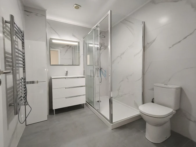 Apartamento T3 para Venda em Santa Clara e Castelo Viegas Foto 17